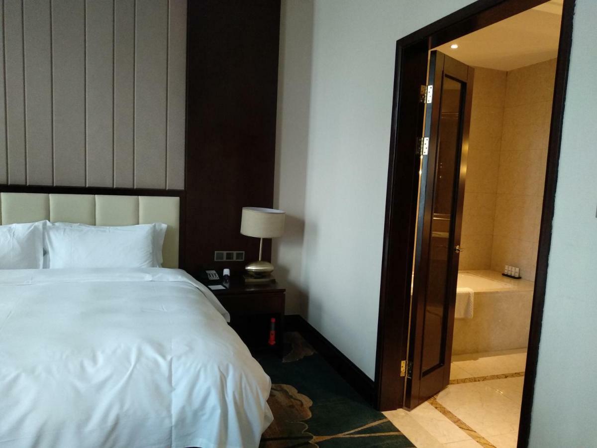 The Huiting Collection Hotel Wuhan Luaran gambar